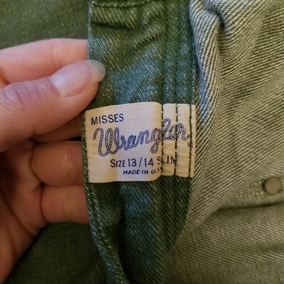 Vintage Wrangler Misses High-Waisted Green Denim Pleated Straight Leg Size 13/14 - Picture 12 of 13